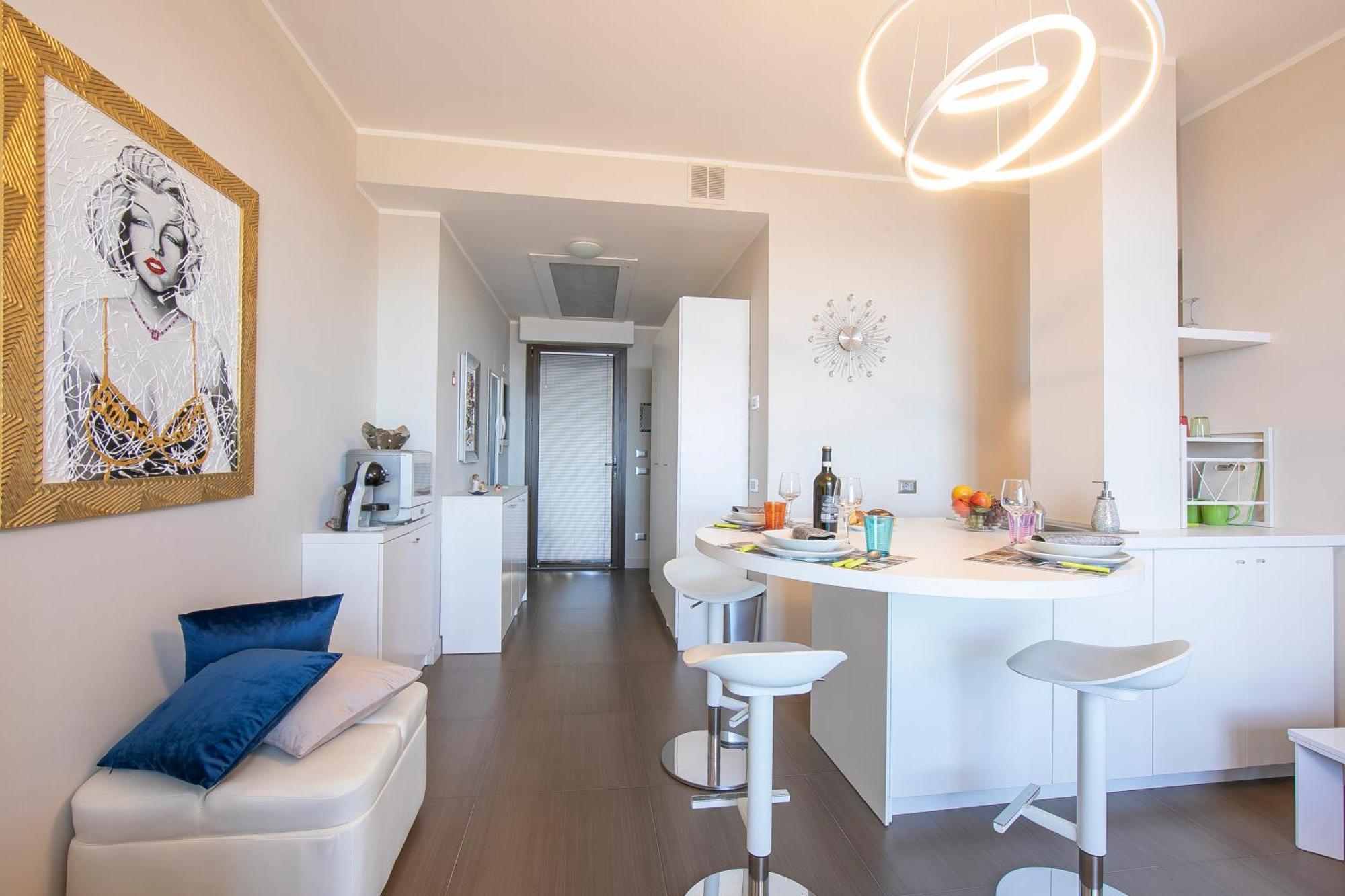 Suite On The Lake - Happy Rentals เมอินา ภายนอก รูปภาพ